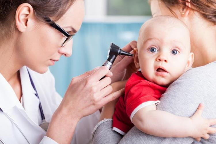Список прививок малышу до года