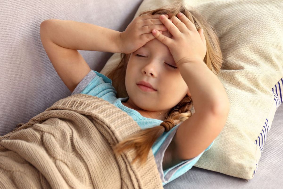 Почему у ребенка болит голова?