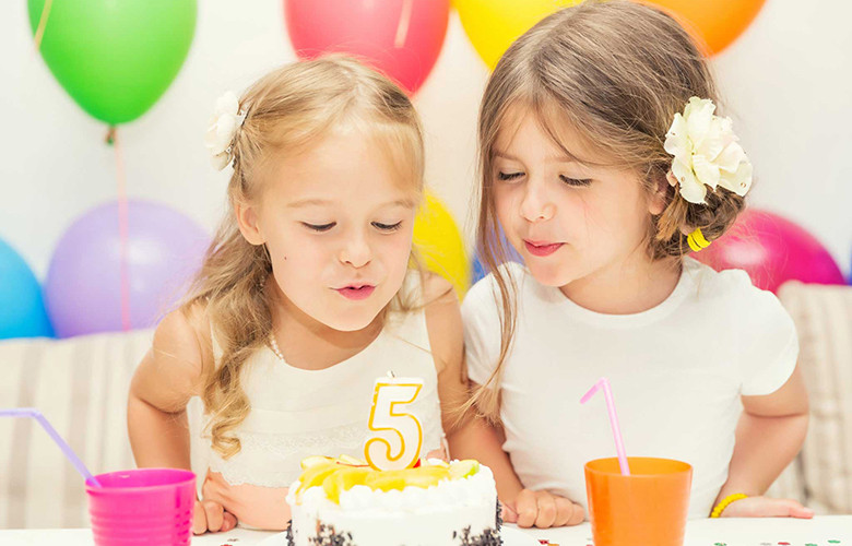 150+ идей, что подарить ребенку на день рождения
